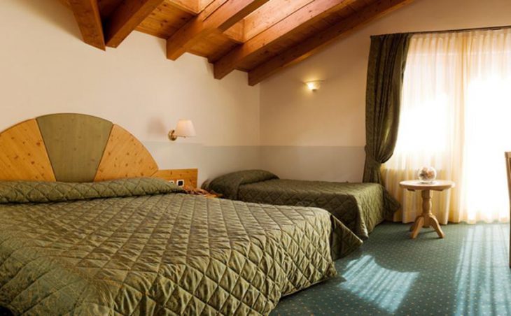Hotel Cristallo, Canazei, Double Bedroom